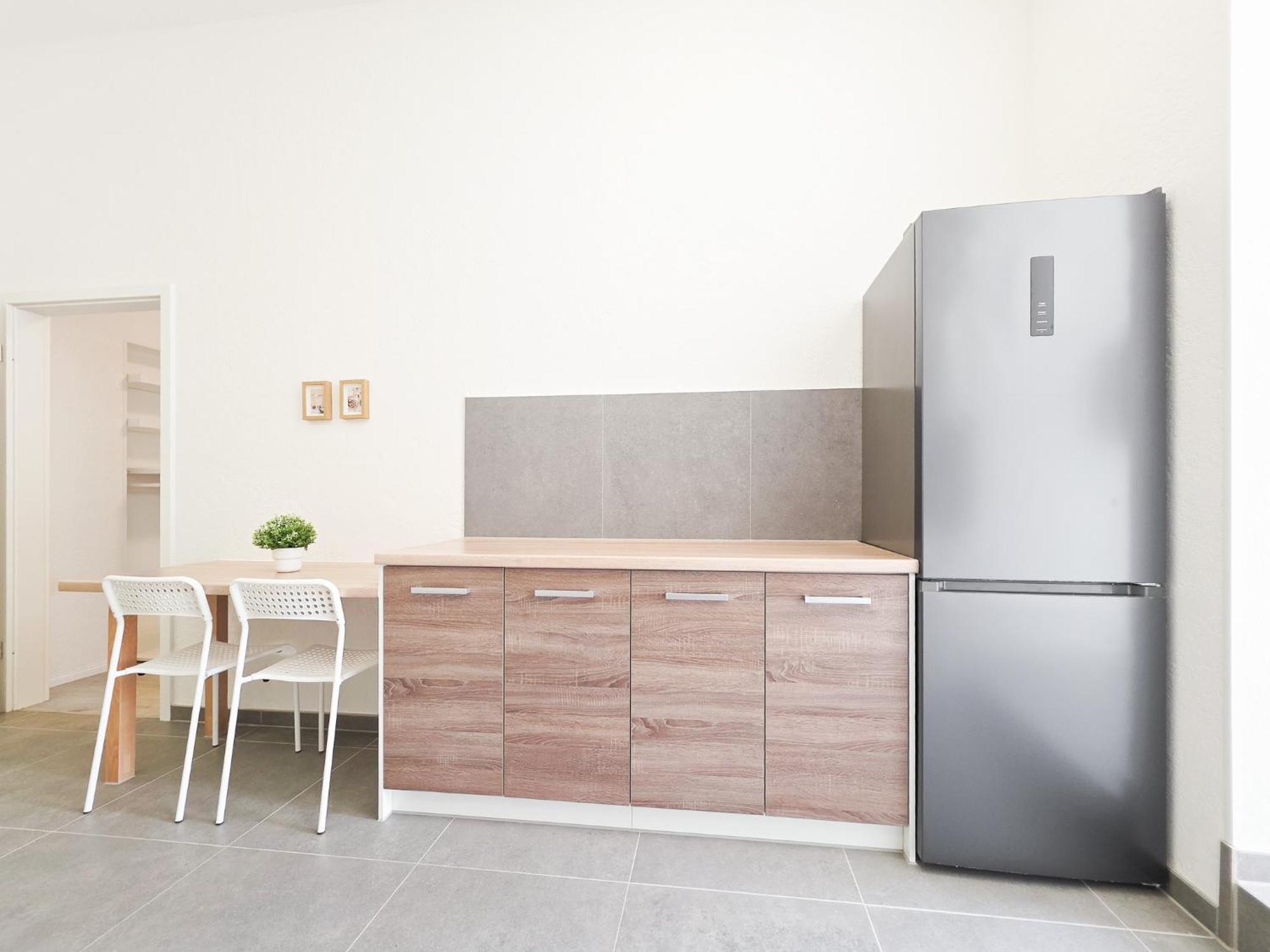 Tolstov - 3 - Kitchen - Dining - Terrace - 25 Min To Messe Dus Apartment Düsseldorf